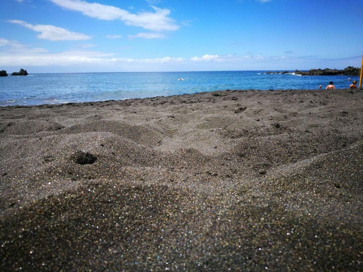 Volcano Beach Views & Wifi Apartment Puerto de Santiago  Exterior photo